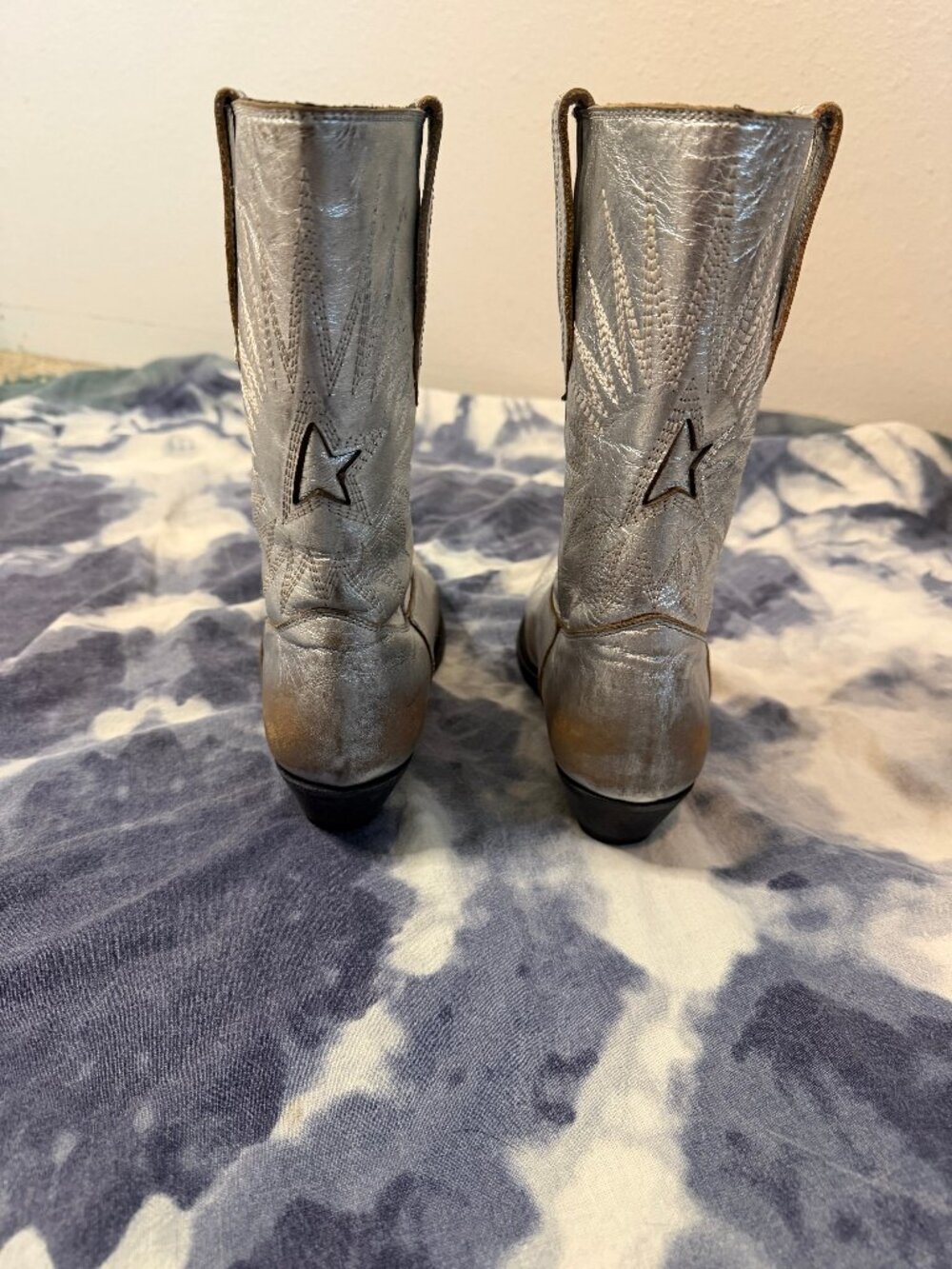 Golden Goose Silver Metalic Wish Star Western Boots Size 37 EUC - Picture 8 of 13
